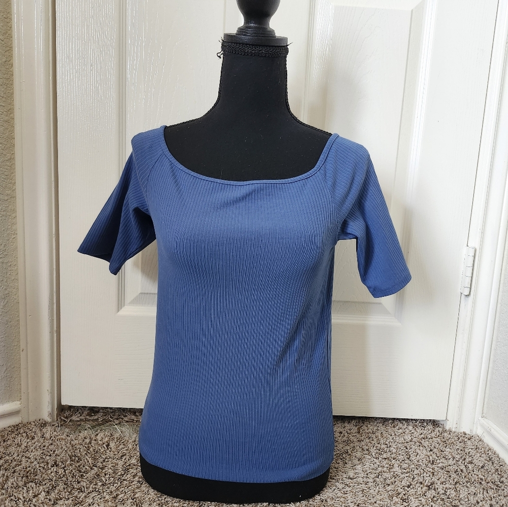 Madewell Textured Short Sleeve Top in Blue